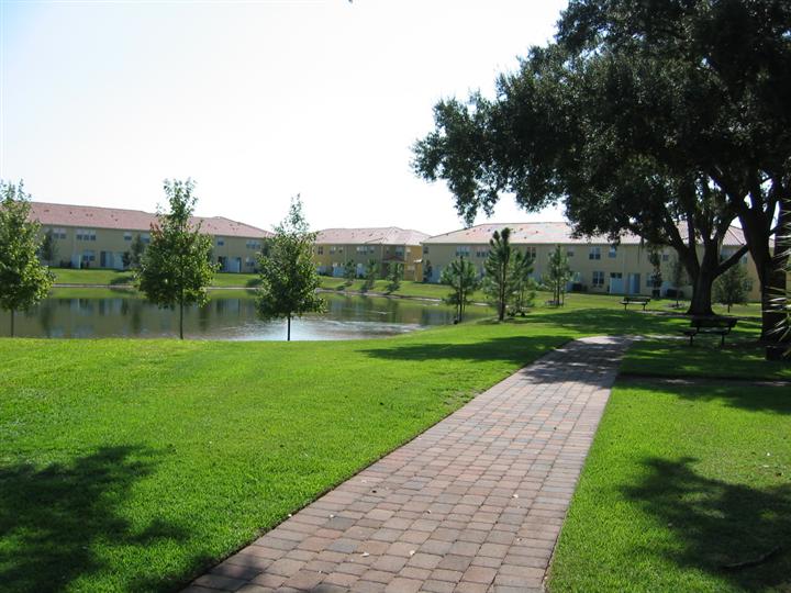 Compass Bay Kissimmee Lakefront Path