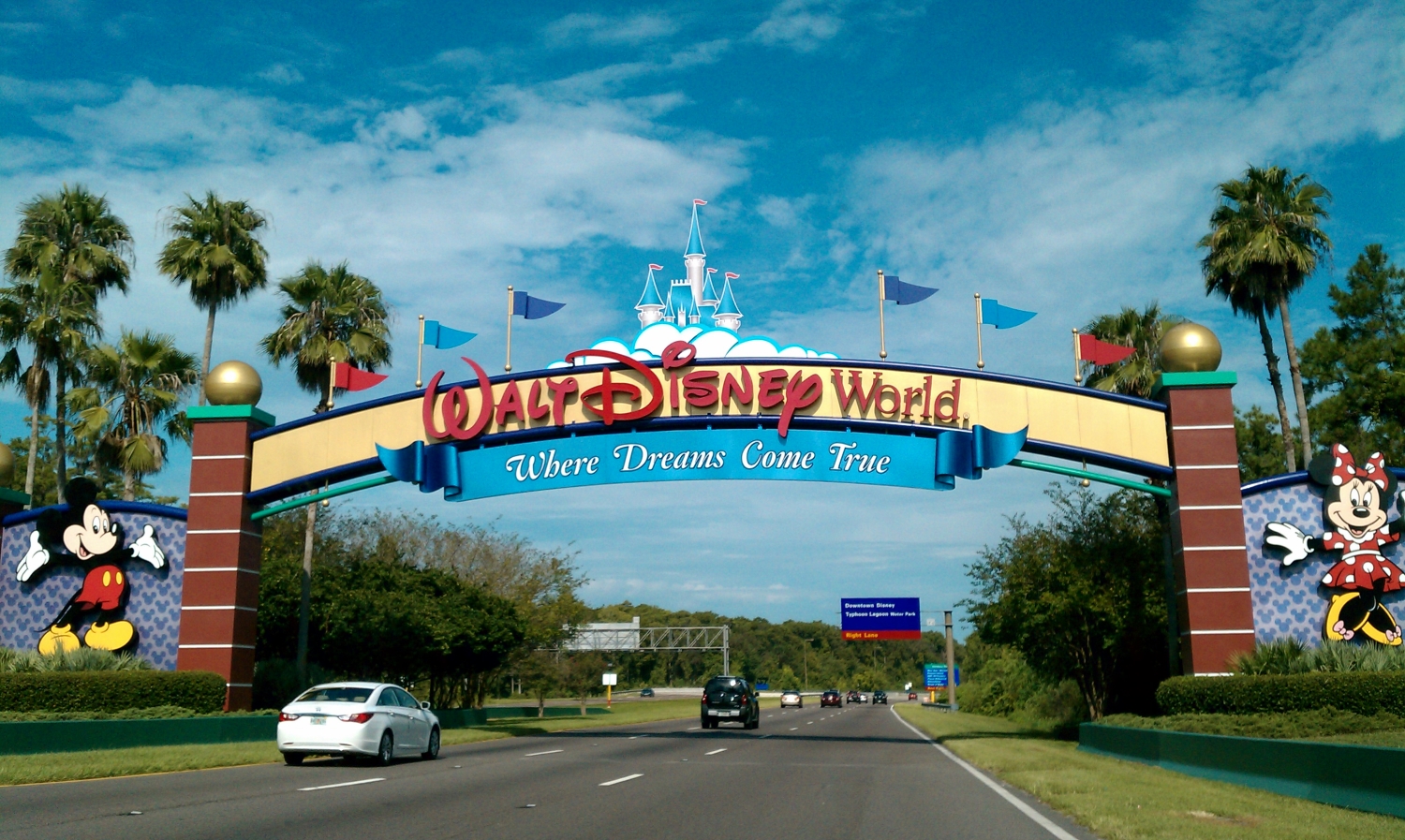 Walt Disney World Orlando Florida Maingate Entrance