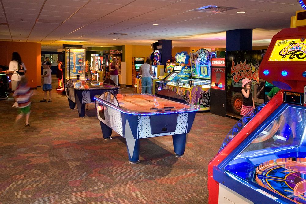 Orange Lake Resort Games Arcade