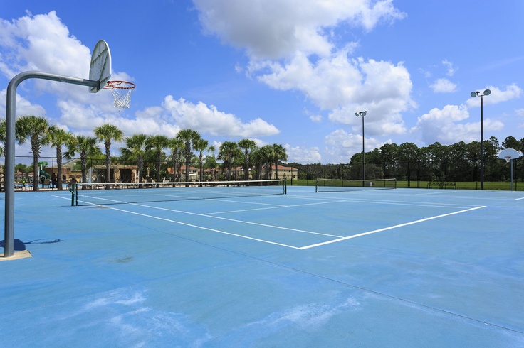 Paradise Palms Resort Tennis and Basketball Courts