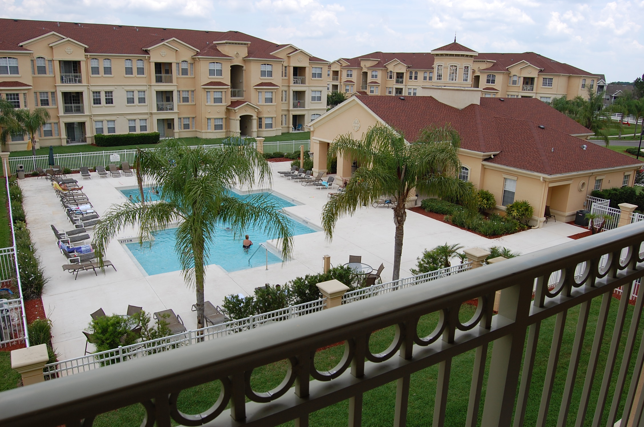 Terrace Ridge Clubhouse, Pool and Apartments