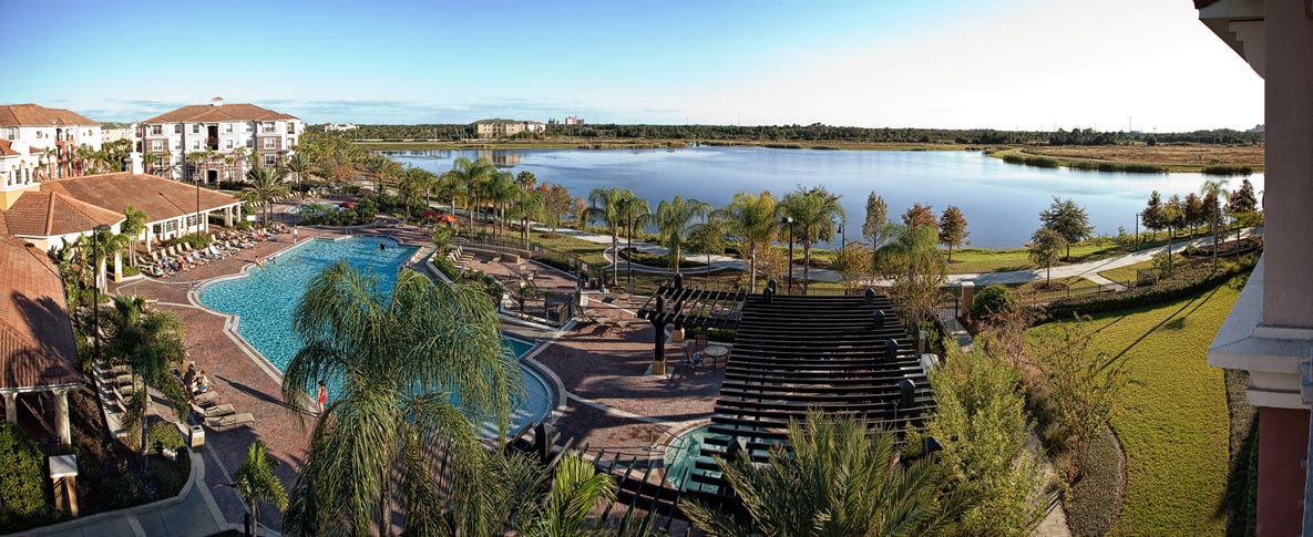 Vista Cay Resort Clubhouse and Pool overlooking Lake Cay