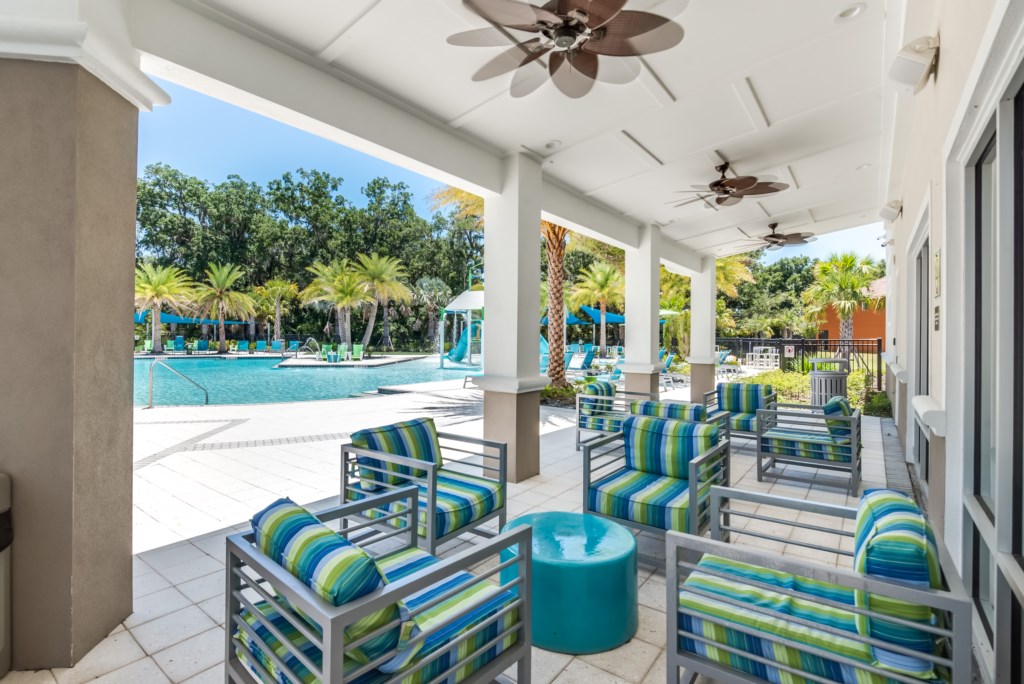 Veranda Palms