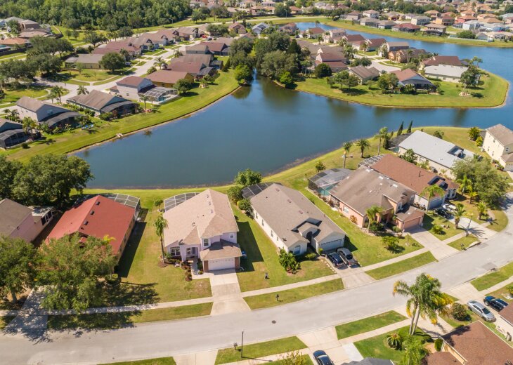 Crescent Lakes Overview